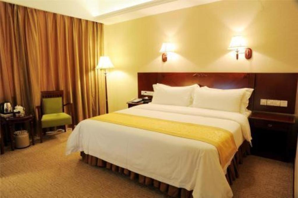 Vienna International Hotel Shanghai Pujiang Exterior photo